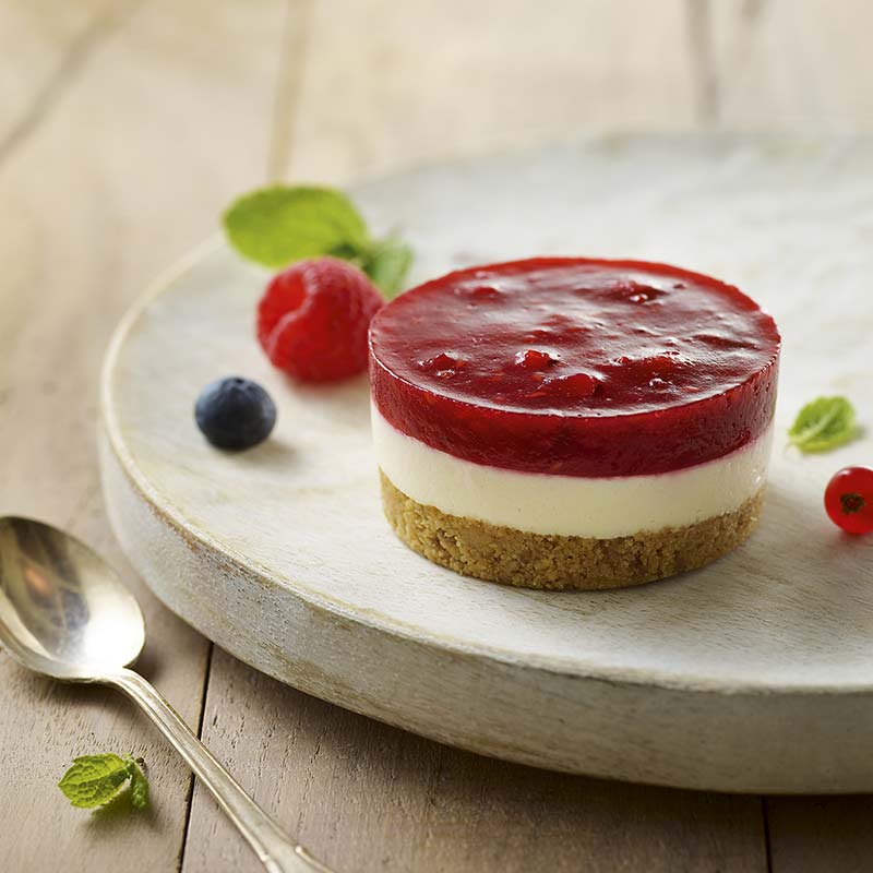 Cheesecake mit roten Früchten – Traiteur de Paris